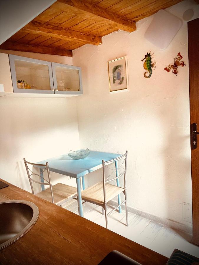 Casa Vacanza Gelsomino Кала-Гононе Экстерьер фото
